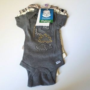 Gerber dinosaur new born baby onesies 3 piece